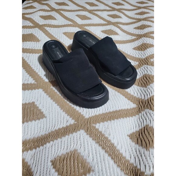 Xhilaration Shoes - Vintage  Xhilaration Y2K 90's Chunky Platform Black  Sandals Slides SZ 9